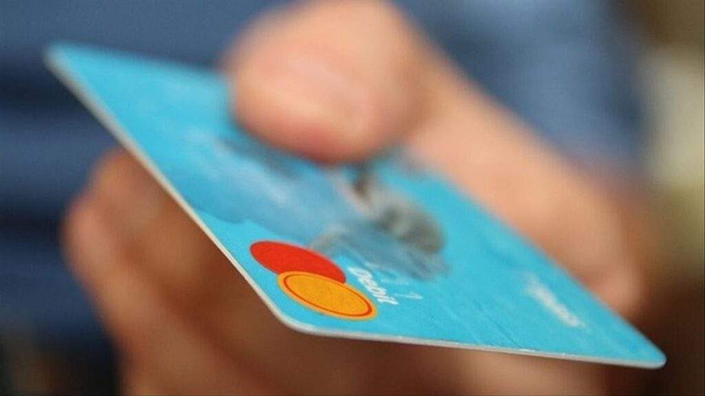 Reclama tu tarjeta o crédito revolving